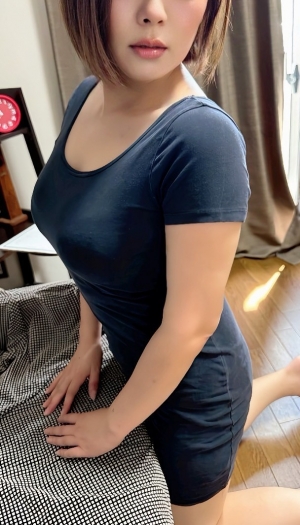 米倉あきね
